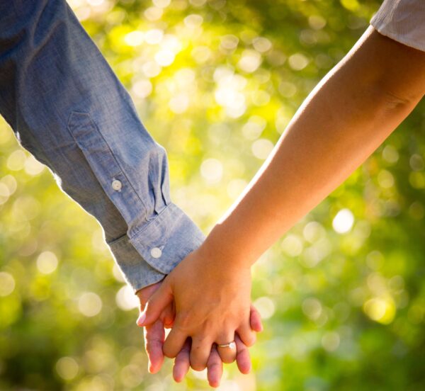 婚活相談で30代男性に最もおススメできる無料の結婚相談所とは?